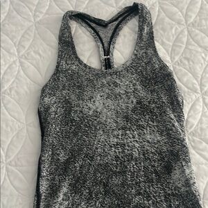 Lululemon Athletica Gray Ribbed Sleeveless Tank Top